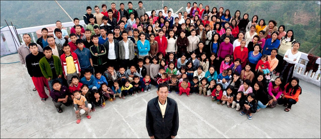 world's biggest family